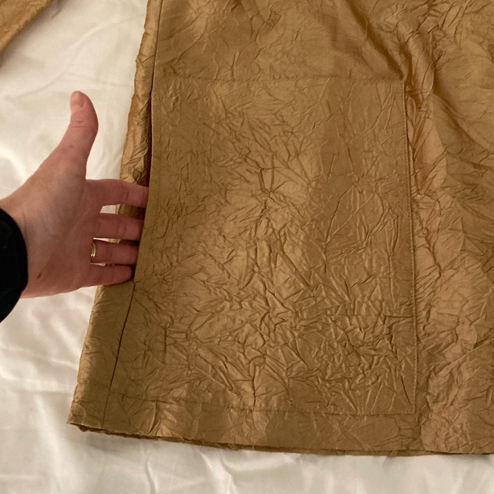 Caroline Rose Crushed Silk Twinset in Gold - Picture 9 of 12